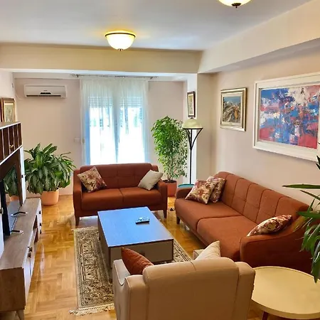 Danilo's Διαμέρισμα *